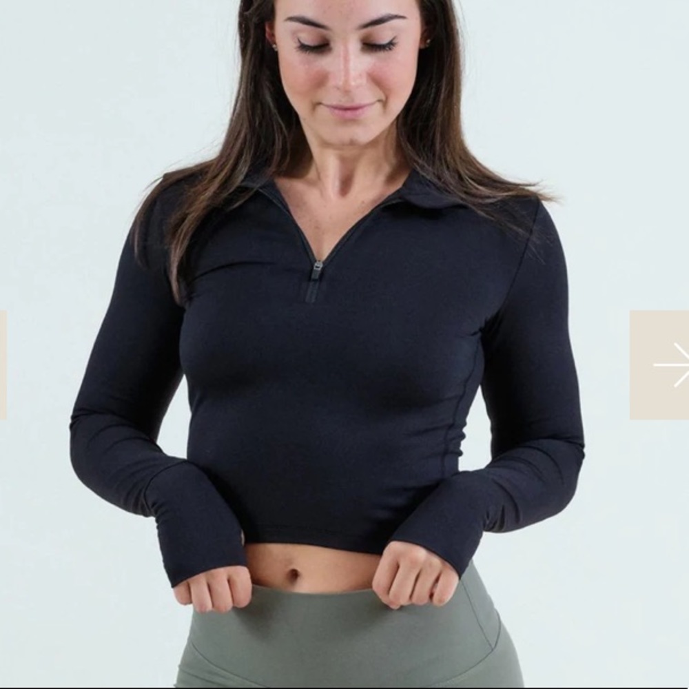 Paragon Sedona 1/4 Zip Crop Black